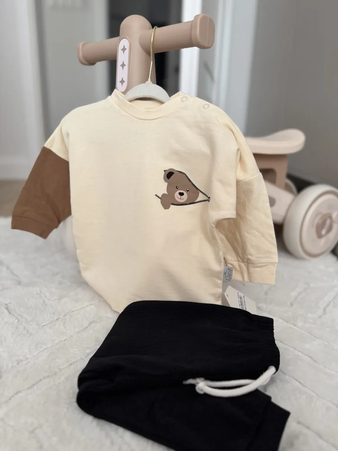 Zestaw dresowy dla dziecka